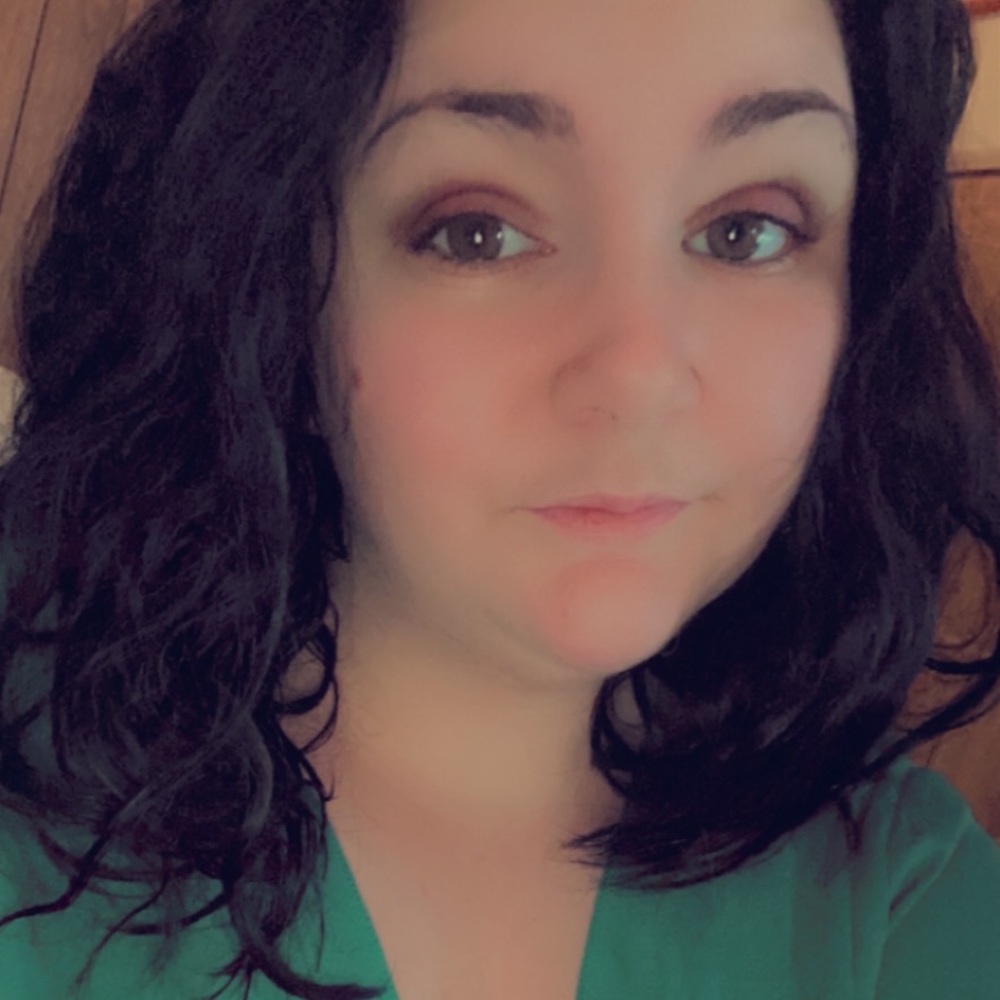 Meet your Posher, Kelley